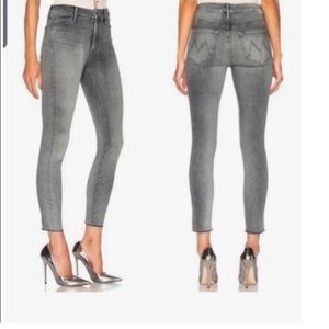 MOTHER Women's Charcoal Skinny Jeans